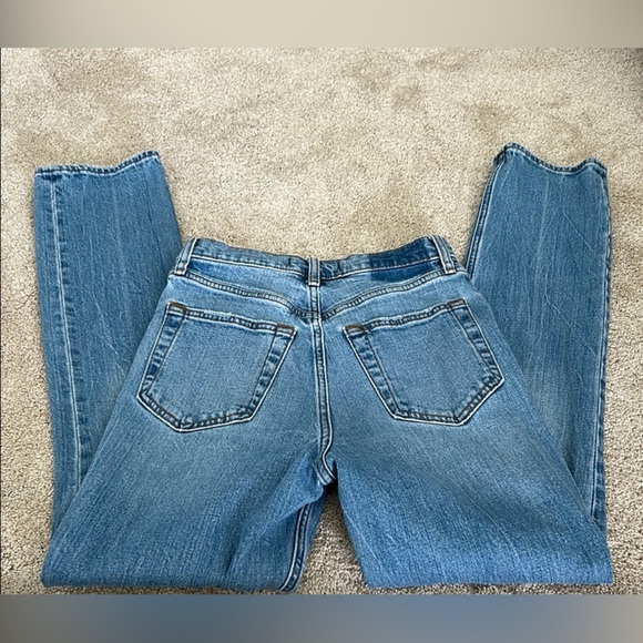 Abercrombie Slim Straight Ultra High Rise - Picture 4 of 4